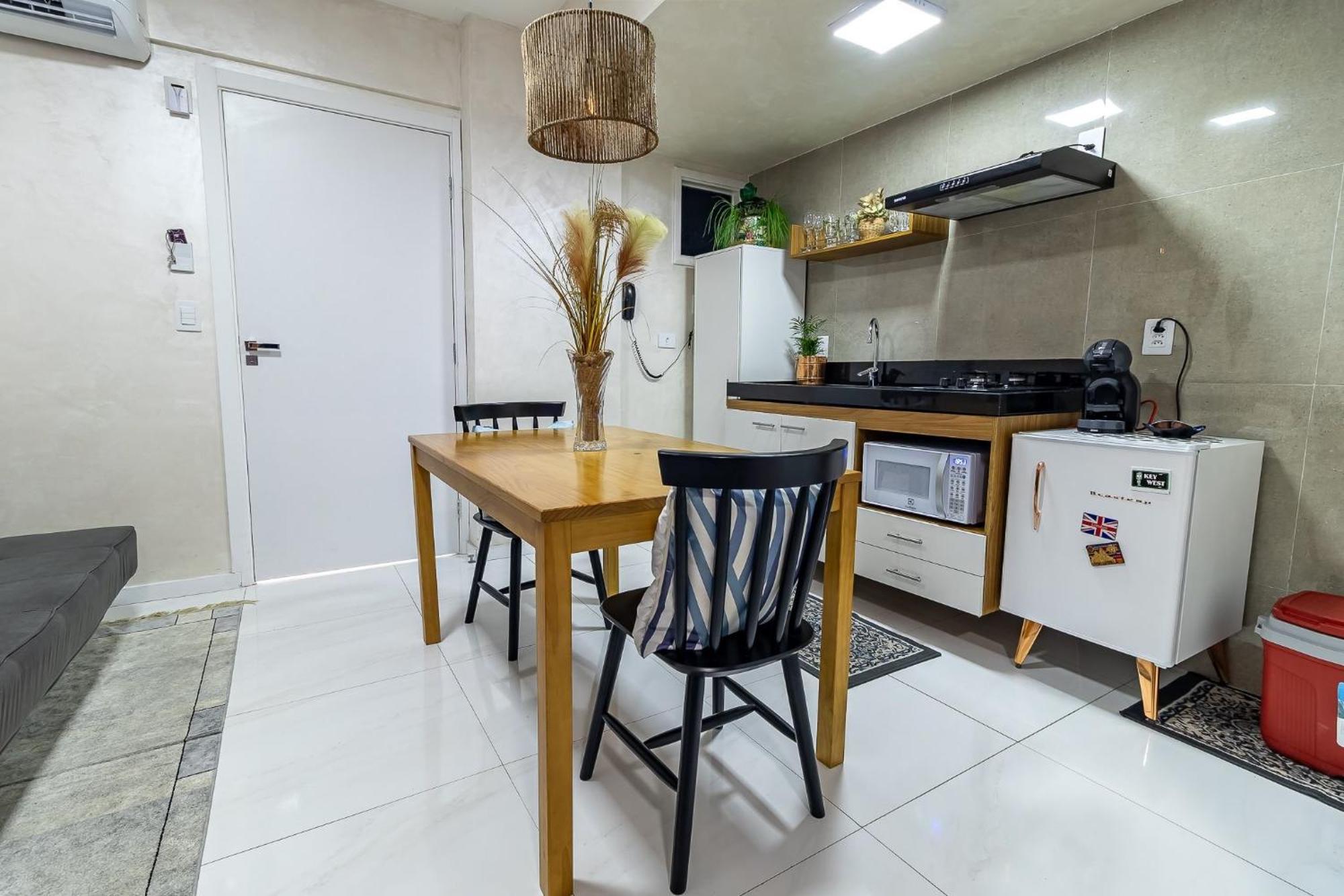 Apartamento Conforto Luxo Beira Mar De Pajuçara, Pé Na Areia! *